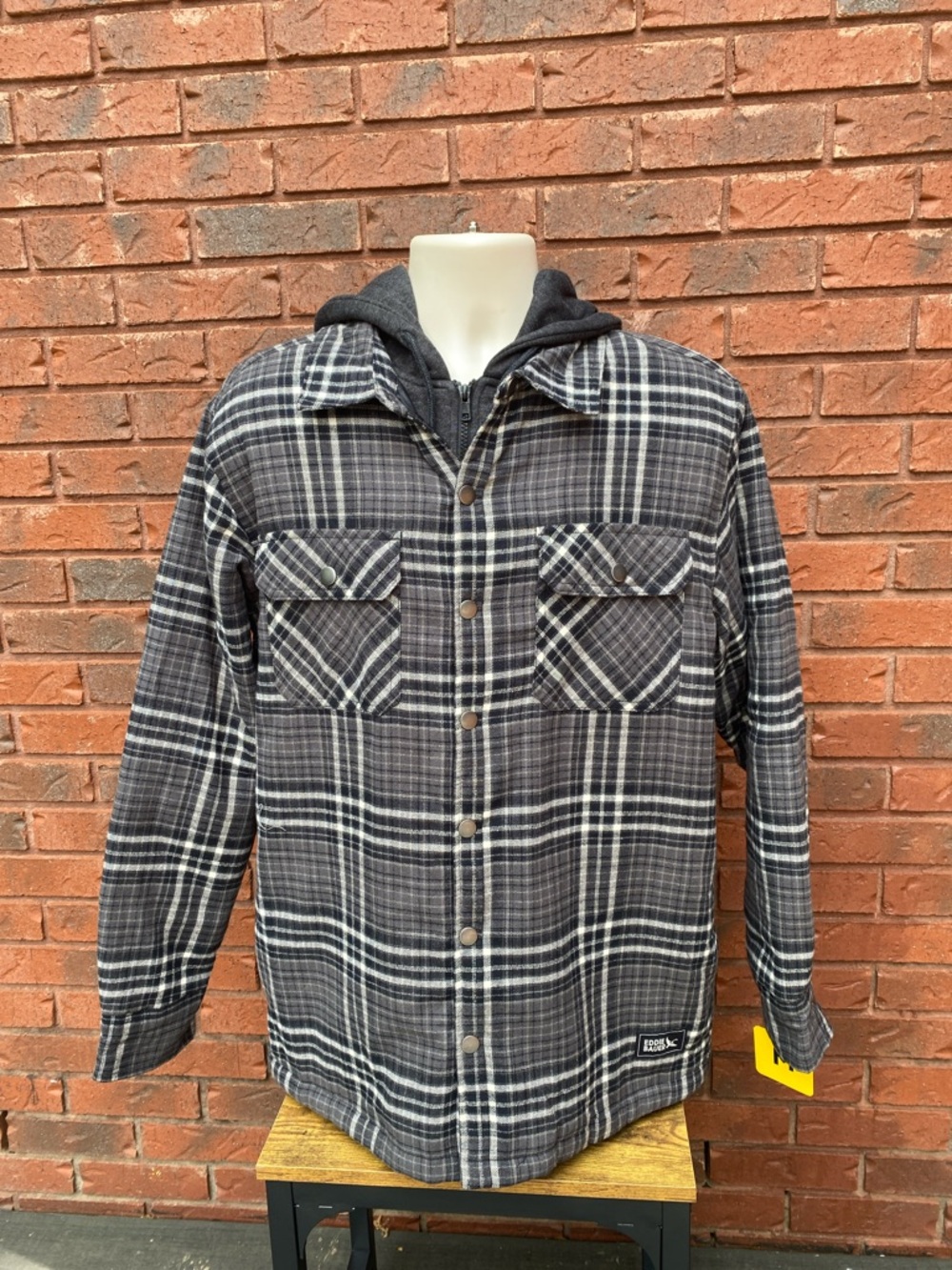 NWT Eddie Bauer Black and Gray Plaid Hooded Shirt Jacket M